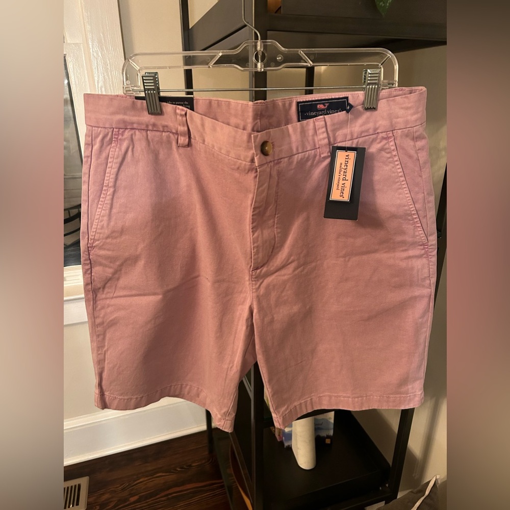 NWT- Vineyard Vines 9” Breaker Shorts